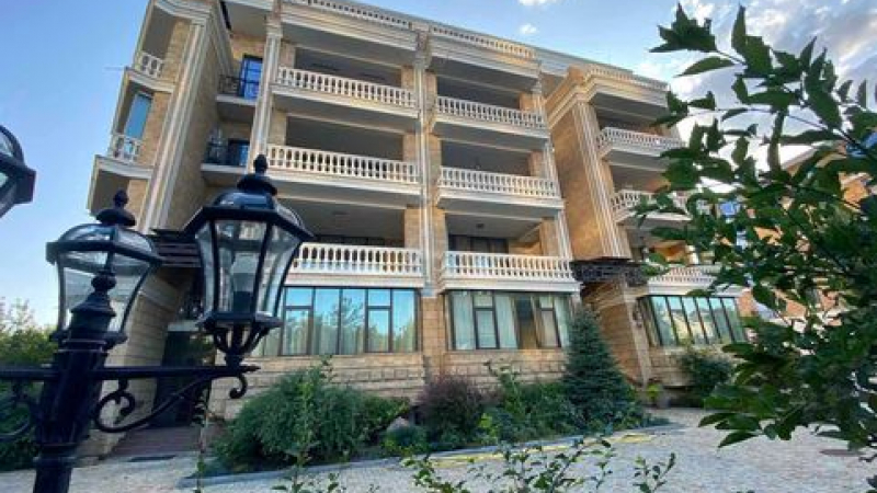 $399000 / Лукьяновский переулок 2а, Киев, Киев / Продажа / Квартира / 148 кв.м. / 4 комнат