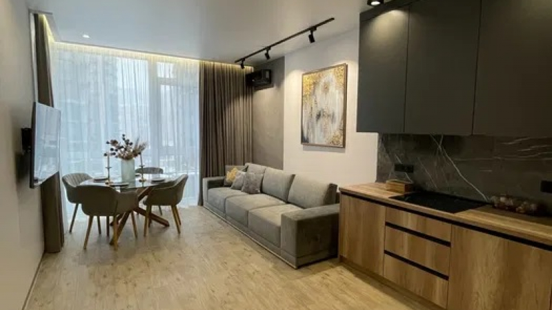 $305000 / Предславинская 57, Киев, Киев / Продажа / Квартира / 81 кв.м. / 3 комнат