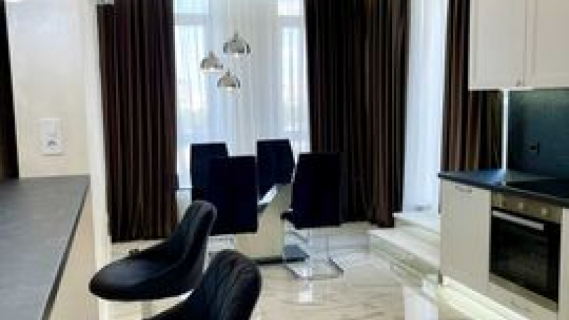 $253000 / Теремковская 4а, Киев, Киев / Продажа / Квартира / 110 кв.м. / 2 комнат