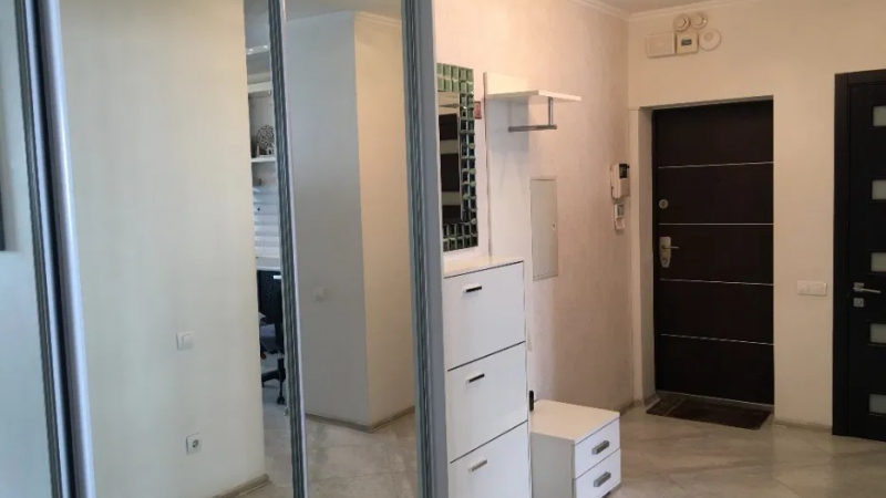 $149500 / Срибнокильска 1, Киев, Киев / Продажа / Квартира / 108 кв.м. / 3 комнат
