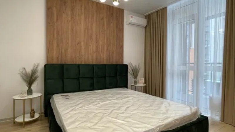 $305000 / Предславинская 57, Киев, Киев / Продажа / Квартира / 81 кв.м. / 3 комнат