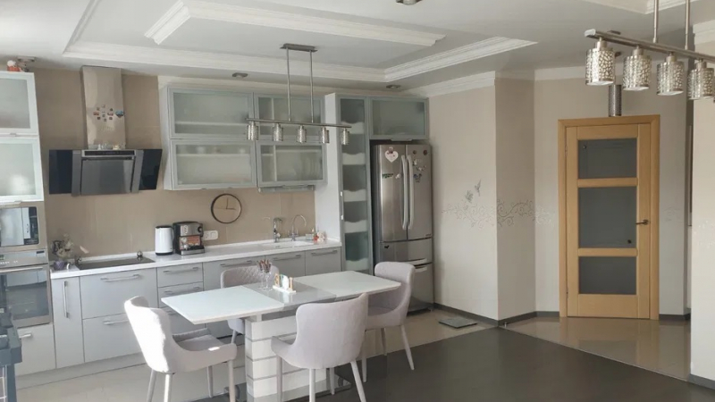 $150000 / Воскресенская 12а, Киев, Киев / Продажа / Квартира / 85 кв.м. / 3 комнат