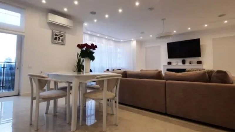$480000 / Коновальца 32а, Киев, Киев / Продажа / Квартира / 153 кв.м. / 3 комнат