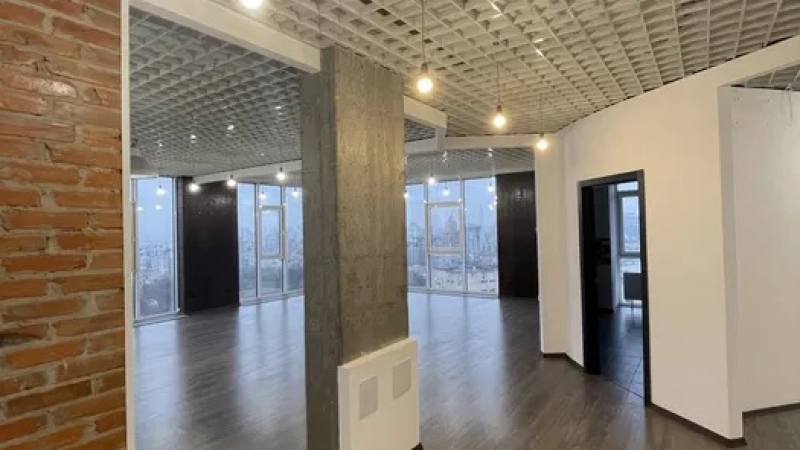 $375000 / Бульварно-Кудрявская 21, Киев, Киев / Продажа / Квартира / 130 кв.м. / 4 комнат