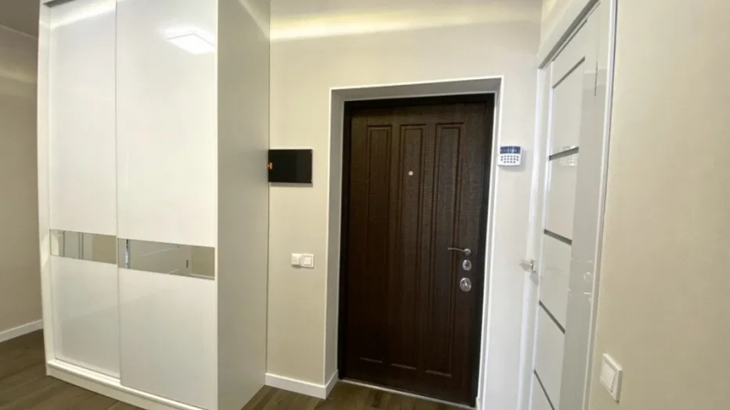 $125000 / Бажана проспект 16, Киев, Киев / Продажа / Квартира / 73 кв.м. / 2 комнат