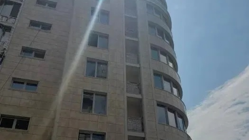 $172000 / Дмитриевская 60/19, Киев, Киев / Продажа / Квартира / 93 кв.м.