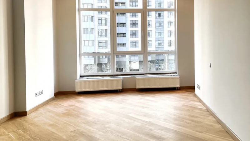 $630000 / Драгомирова 5, Киев, Киев / Продажа / Квартира / 140 кв.м. / 3 комнат
