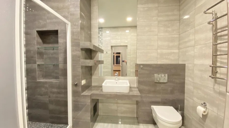 $299000 / Драгомирова 17, Киев, Киев / Продажа / Квартира / 92 кв.м. / 3 комнат