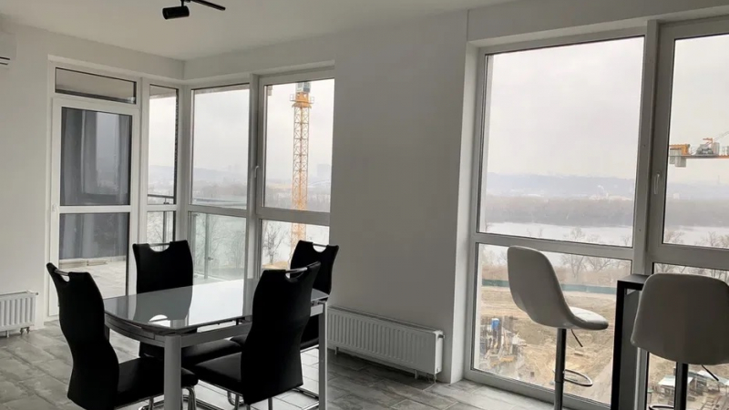 $230000 / Заречная, Киев, Киев / Продажа / Квартира / 102 кв.м. / 4 комнат