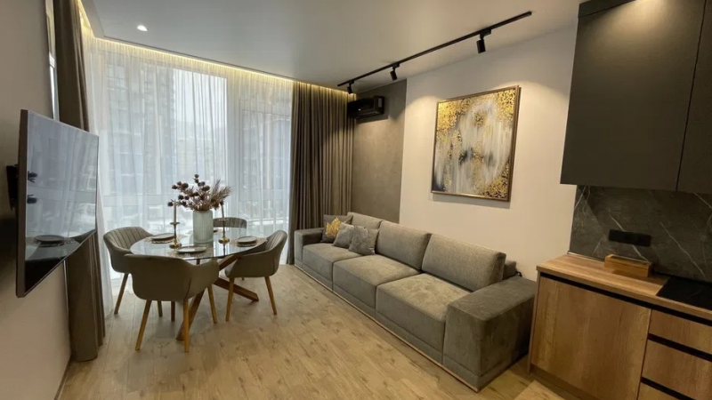 $305000 / Предславинская 57, Киев, Киев / Продажа / Квартира / 81 кв.м. / 3 комнат