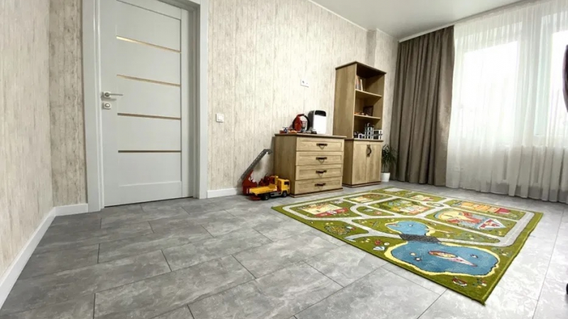 $125000 / Бажана проспект 16, Киев, Киев / Продажа / Квартира / 73 кв.м. / 2 комнат