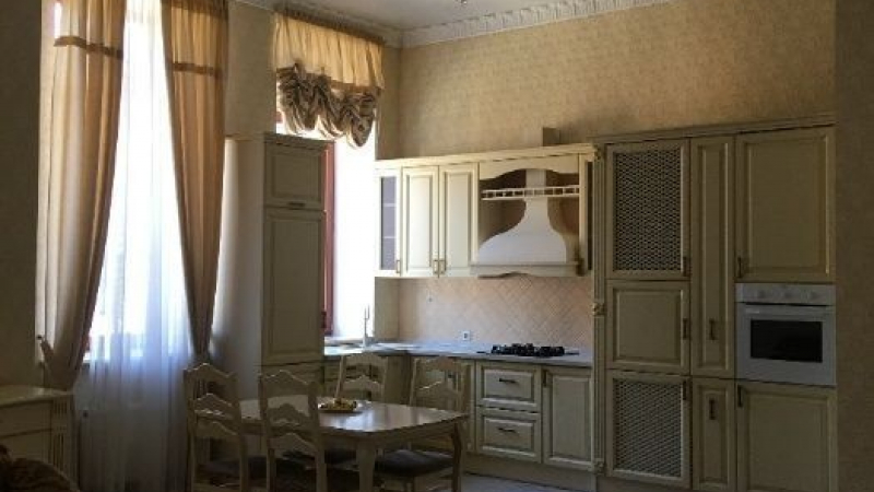 $220000 / Воздвиженская, Киев, Киев / Продажа / Квартира / 80 кв.м. / 3 комнат