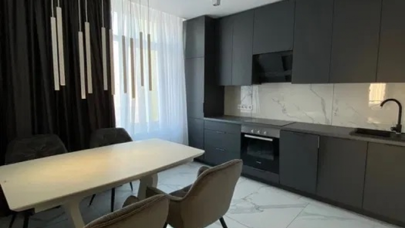 $156900 / Герцена 35а, Киев, Киев / Продажа / Квартира / 85 кв.м. / 3 комнат