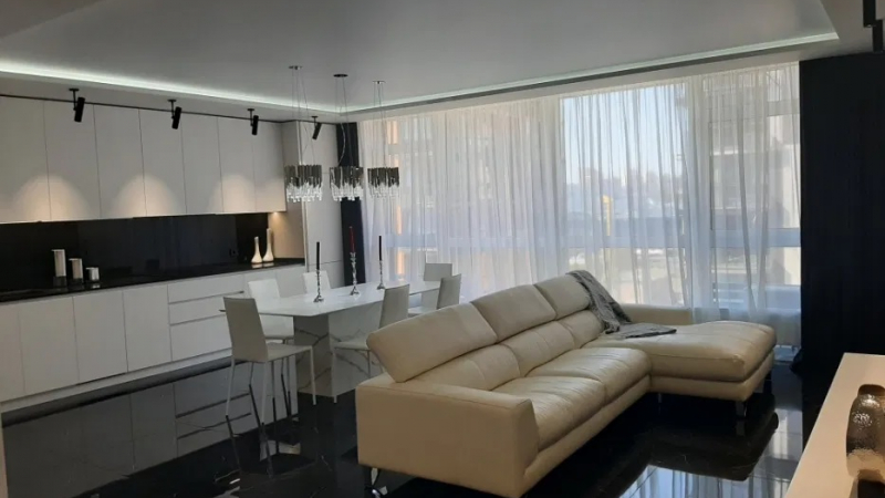 $380000 / Маккейна 3а, Киев, Киев / Продажа / Квартира / 106 кв.м. / 3 комнат