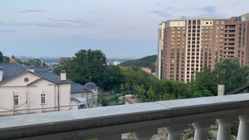 $399000 / Лукьяновский переулок 2а, Киев, Киев / Продажа / Квартира / 148 кв.м. / 4 комнат