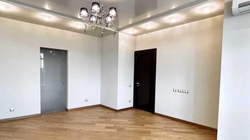 $630000 / Драгомирова 5, Киев, Киев / Продажа / Квартира / 140 кв.м. / 3 комнат