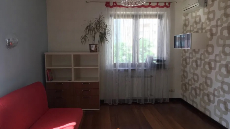 $160000 / Срибнокильска 12, Киев, Киев / Продажа / Квартира / 128 кв.м. / 3 комнат