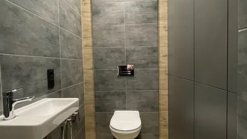 $305000 / Предславинская 57, Киев, Киев / Продажа / Квартира / 81 кв.м. / 3 комнат