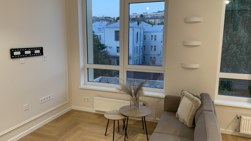 $249000 / Жилянская 68, Киев, Киев / Продажа / Квартира / 70 кв.м. / 3 комнат