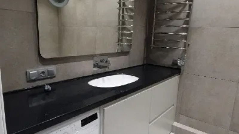 $75000 / Драгоманова 2б, Киев, Киев / Продажа / Квартира / 50 кв.м. / 1 комнат