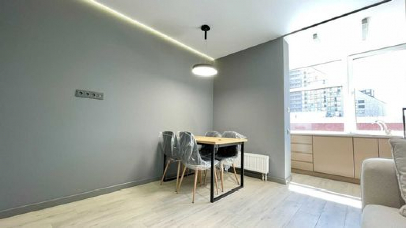 $135000 / Дмитриевская 60/19, Киев, Киев / Продажа / Квартира / 50 кв.м. / 2 комнат