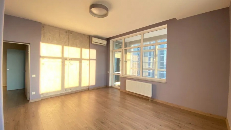 $299000 / Драгомирова 17, Киев, Киев / Продажа / Квартира / 92 кв.м. / 3 комнат