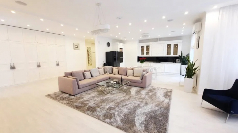 $480000 / Коновальца 32а, Киев, Киев / Продажа / Квартира / 153 кв.м. / 3 комнат