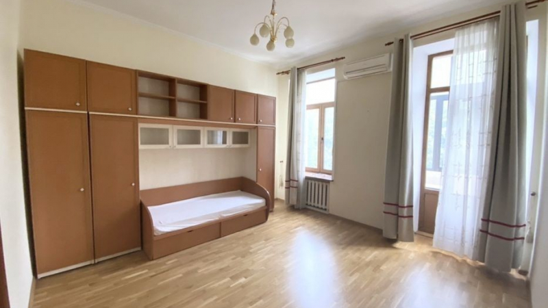 $230000 / Кудрявская 5, Киев, Киев / Продажа / Квартира / 120 кв.м. / 5 комнат