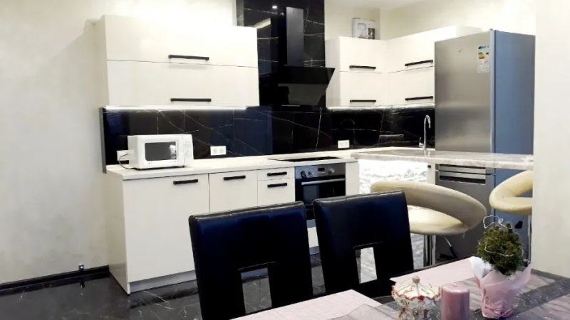 $158000 / Конева 10/1, Киев, Киев / Продажа / Квартира / 73 кв.м. / 2 комнат