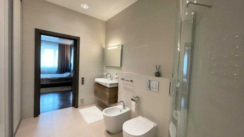 $299000 / Островского 40, Киев, Киев / Продажа / Квартира / 81 кв.м. / 2 комнат