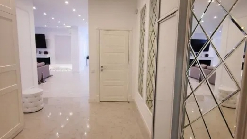 $480000 / Коновальца 32а, Киев, Киев / Продажа / Квартира / 153 кв.м. / 3 комнат