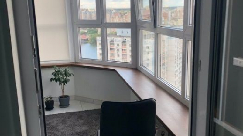 $105000 / Пчелки 8, Киев, Киев / Продажа / Квартира / 70 кв.м. / 2 комнат