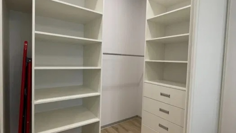 $305000 / Предславинская 57, Киев, Киев / Продажа / Квартира / 81 кв.м. / 3 комнат