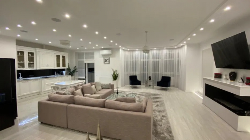 $480000 / Коновальца 32а, Киев, Киев / Продажа / Квартира / 153 кв.м. / 3 комнат