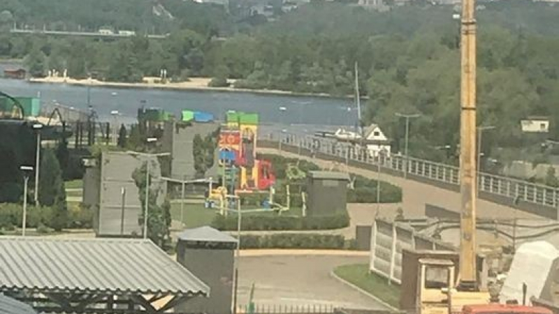 $145000 / Днепровская набережная 14, Киев, Киев / Продажа / Квартира / 86 кв.м. / 2 комнат