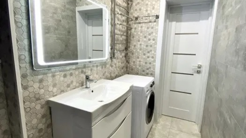 $125000 / Бажана проспект 16, Киев, Киев / Продажа / Квартира / 73 кв.м. / 2 комнат