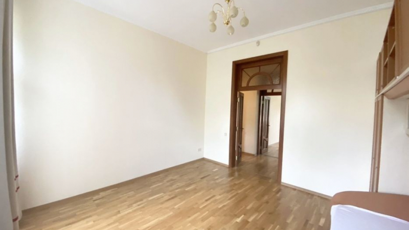 $230000 / Кудрявская 5, Киев, Киев / Продажа / Квартира / 120 кв.м. / 5 комнат