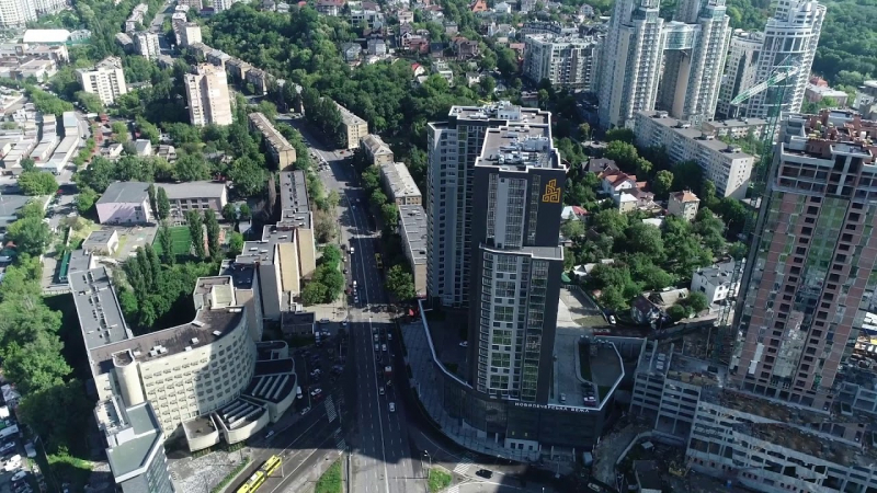 $395000 / Бойчука 41, Киев, Киев / Продажа / Квартира / 200 кв.м. / 5 комнат