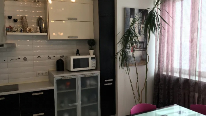 $149500 / Срибнокильска 1, Киев, Киев / Продажа / Квартира / 108 кв.м. / 3 комнат