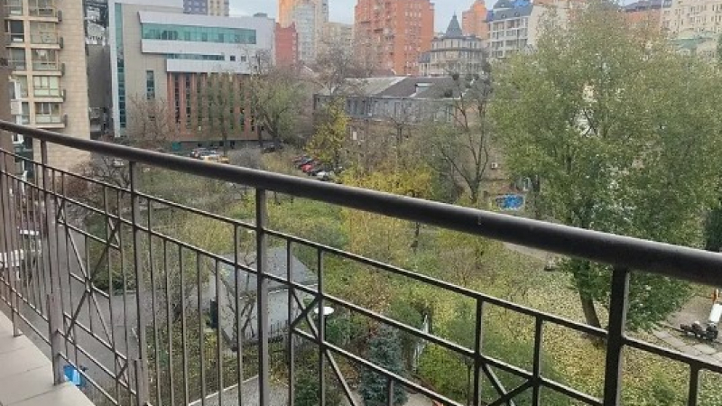 $118000 / Златоустовская 30, Киев, Киев / Продажа / Квартира / 48 кв.м. / 1 комнат