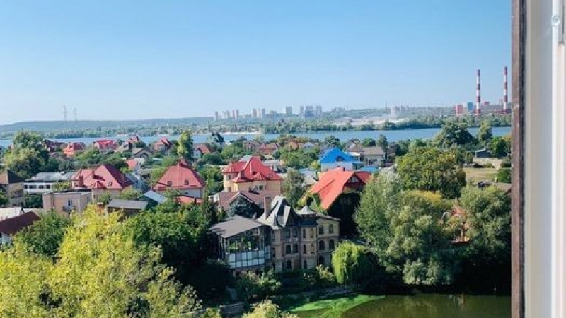 $125000 / Малоземельная 75, Киев, Киев / Продажа / Квартира / 93 кв.м. / 3 комнат