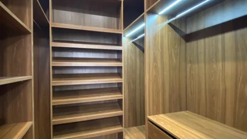 $135700 / Жилянская 68, Киев, Киев / Продажа / Квартира / 46 кв.м. / 2 комнат