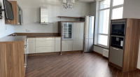 $630000 / Драгомирова 5, Киев, Киев / Продажа / Квартира / 140 кв.м. / 3 комнат
