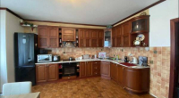 $180000 / Мельникова 83д, Киев, Киев / Продажа / Квартира / 142 кв.м. / 4 комнат