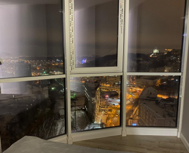 $105000 / Глубочицкая 73/77, Киев, Киев / Продажа / Квартира / 44 кв.м. / 1 комнат